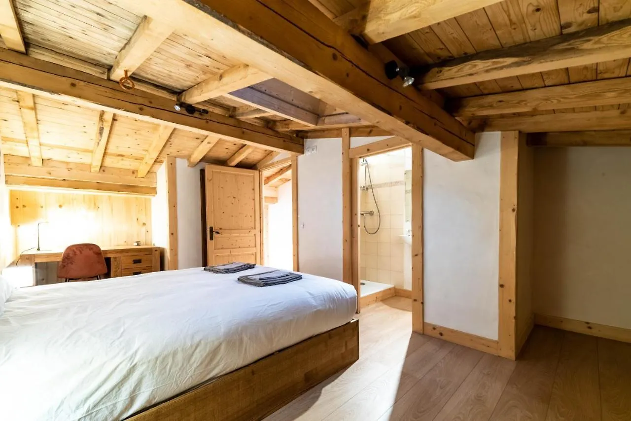 Chalet Vue Mont-Blanc, +4 Chambres, Cheminee Megeve