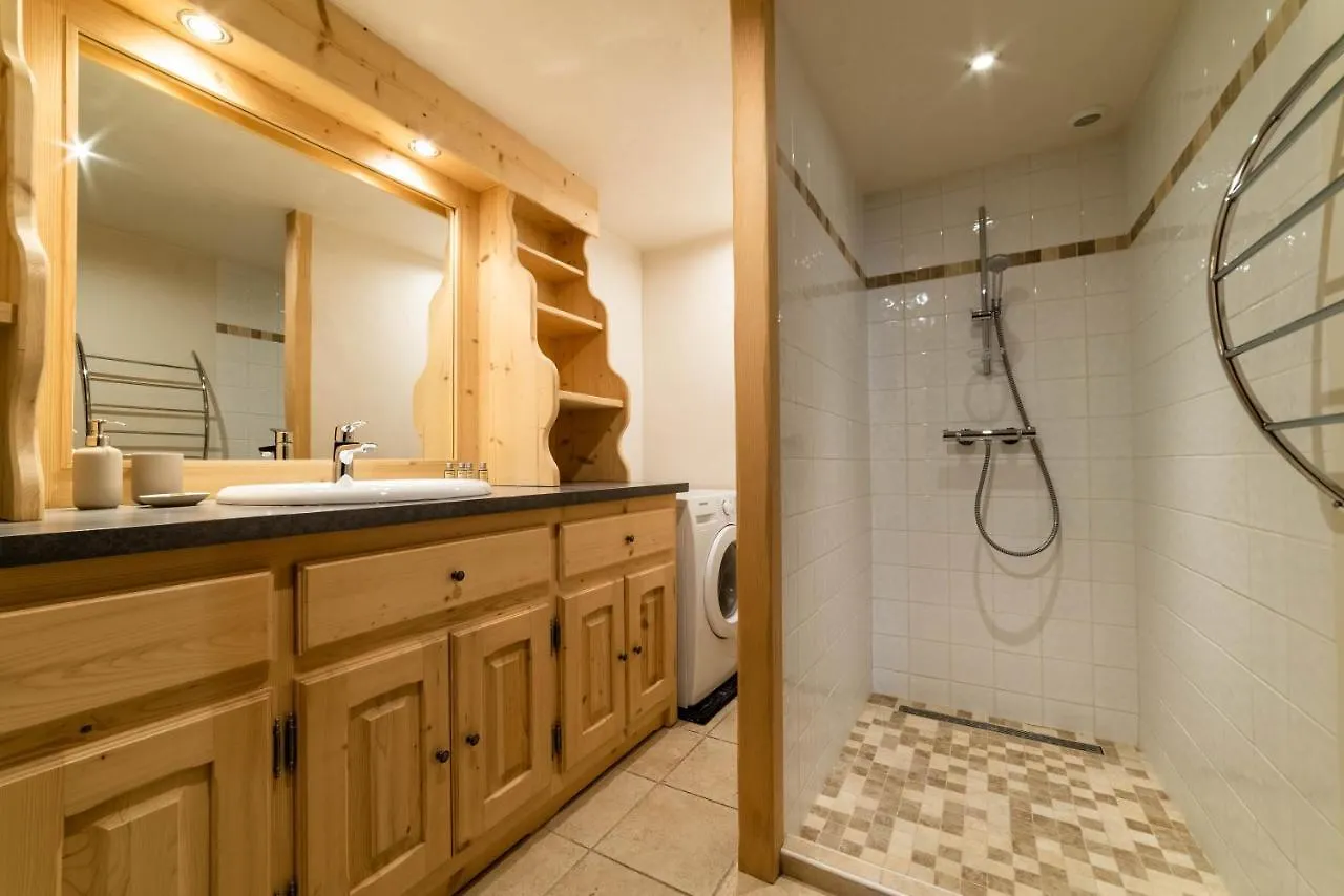 Chalet Vue Mont-Blanc, +4 Chambres, Cheminee Megeve